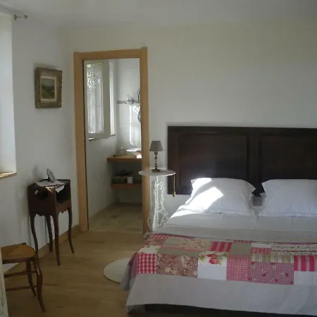 Chambres D'hotes Coulou * Grézels